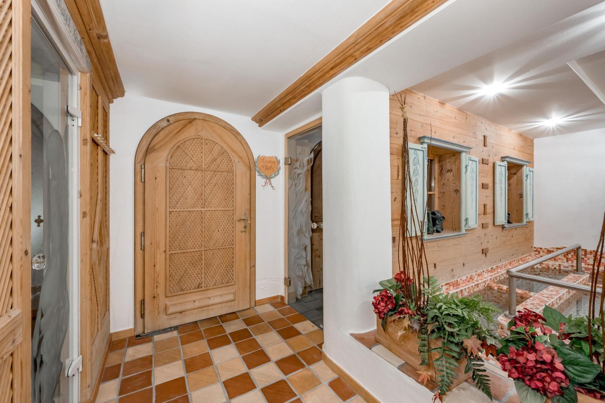 Wellness & Sporthotel Alpenhof Ehrwald Dış mekan fotoğraf